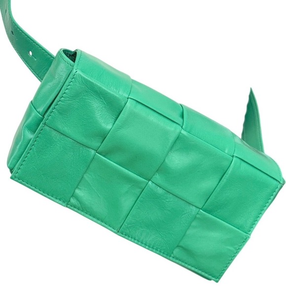 Bottega Veneta Other - Bottega Veneta Cassette Belt Bag Parakeet Green Maxi Intrecciato Leather 651053
